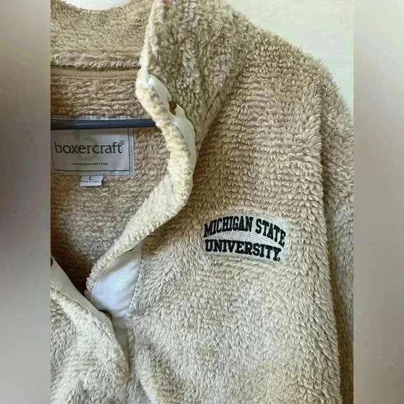 Michigan State University sherpa style fuzzy jacket size large - Picture 3 of 6